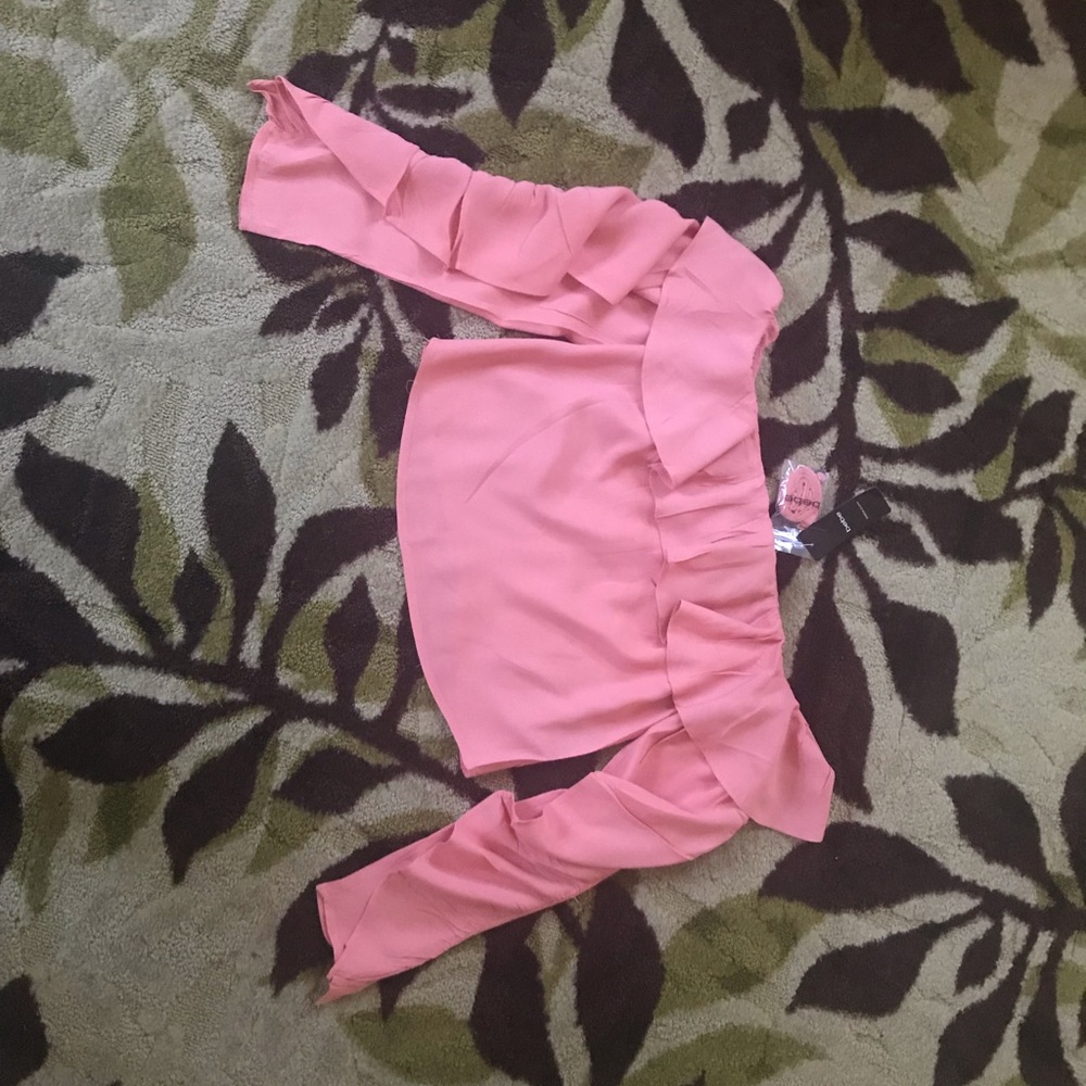 New Bebe Beautiful Blush Off Shoulder Crop Top